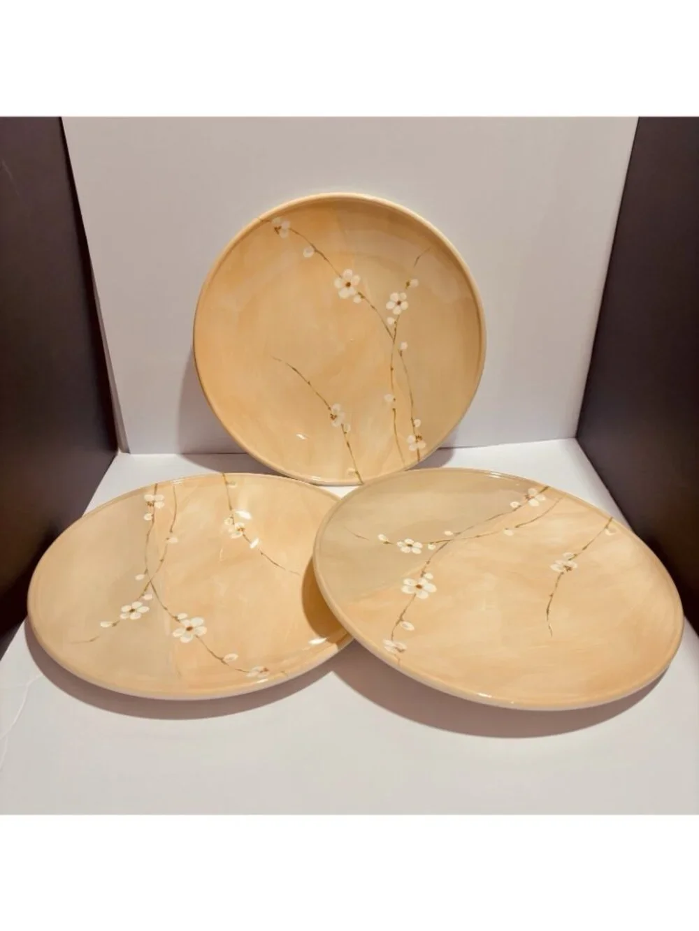 Vintage Royal Stafford Radio 3 Salad & 2 Dinner Plates. Set of 5.